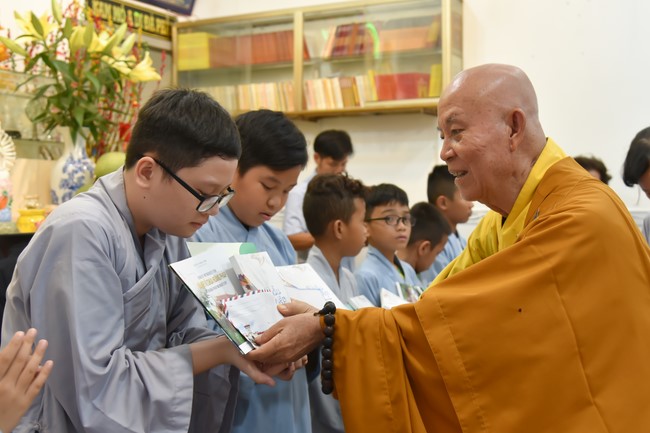 The 5th One-Day Retreat at Minh Chat Ashram in Can Tho